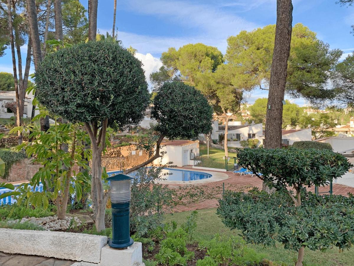 Bungalow With Large Terrace In A Quiet Park - Beach Nearby Sitio de Calahonda Buitenkant foto